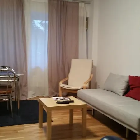 Unirii 3 * Bucharest